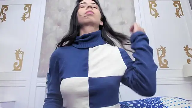 KatherinJohns online show from 11/22/25, 11:42