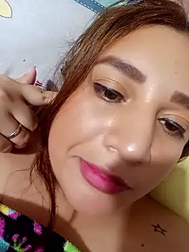 Snapshot of Arianna_Hot777 chatting on 10/28/25, 08:51 Arianna Hot777 online show from 10/28/25, 08:51