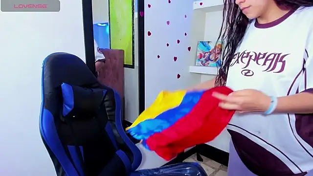 Raven Rouge  online show from 07/24/26, 12:25