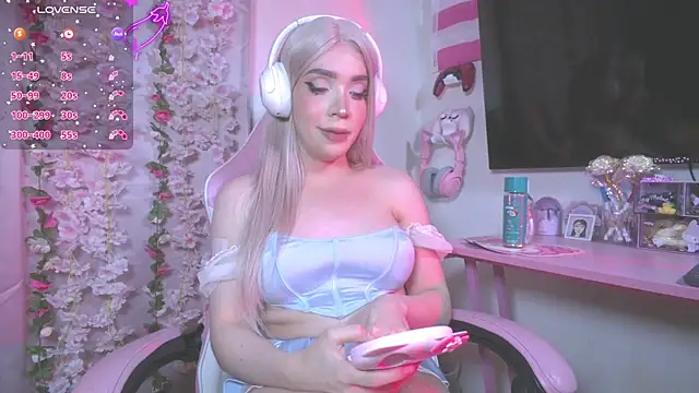 victoriabb28 online show from 07/03/26, 03:35