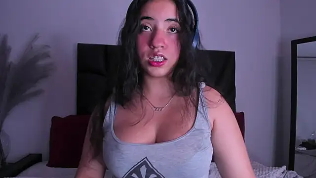 Nicol Chang online show from 09/11/25, 04:01