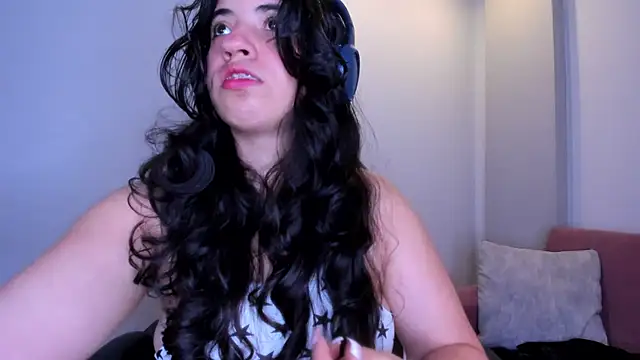 Snapshot of Nicol_Chang chatting on 01/14/26, 08:25 Nicol Chang online show from 01/14/26, 08:25