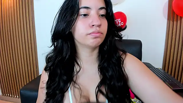 Snapshot of Nicol_Chang chatting on 02/17/26, 08:04 Nicol Chang online show from 02/17/26, 08:04