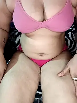 Snapshot of lal_pari chatting on 11/03/25, 08:26 lal pari online show from 11/03/25, 08:26