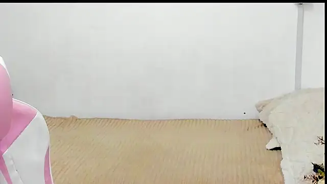 joyfulmartinaa online show from 10/10/25, 12:48