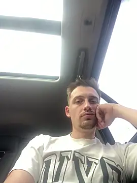 Snapshot of Valeriaross99 chatting on 03/16/26, 10:52 Valeriaross99 online show from 03/16/26, 10:52