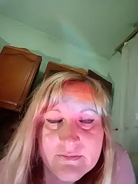 XHelenaX90 online show from 11/14/25, 09:24