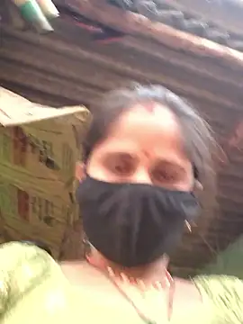 Hot-ilaiy online show from 09/14/25, 12:15