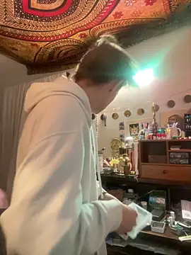 XanderOzzz online show from 11/05/25, 06:57