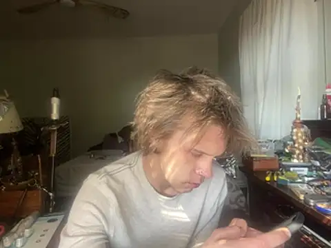 XanderOzzz online show from 04/22/26, 08:10