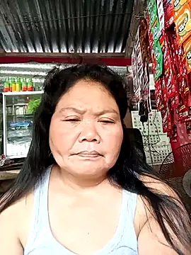 Snapshot of Mari_fvcks chatting on 10/18/25, 02:36 Mari fvcks online show from 10/18/25, 02:36