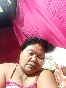 Snapshot of Mari_fvcks chatting on 10/25/25, 06:13 Mari fvcks online show from 10/25/25, 06:13