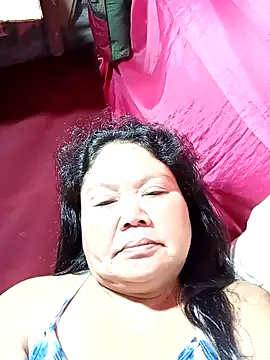 Snapshot of Mari_fvcks chatting on 10/29/25, 05:25 Mari fvcks online show from 10/29/25, 05:25