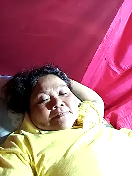 Snapshot of Mari_fvcks chatting on 11/19/25, 09:20 Mari fvcks online show from 11/19/25, 09:20