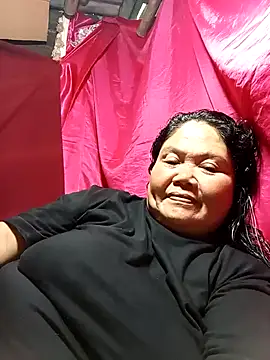 Snapshot of Mari_fvcks chatting on 11/21/25, 06:01 Mari fvcks online show from 11/21/25, 06:01