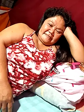 Snapshot of Mari_fvcks chatting on 11/22/25, 08:41 Mari fvcks online show from 11/22/25, 08:41