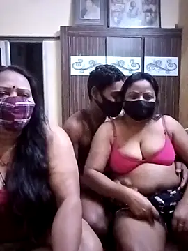 LoveOnStream online show from 02/24/26, 12:52