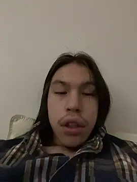 heytherepeoples717 online show from 11/06/25, 12:28