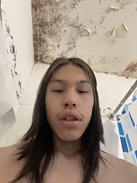 heytherepeoples717 online show from 03/29/26, 10:48