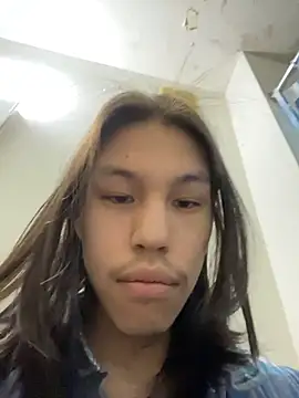 heytherepeoples717 online show from 04/20/26, 11:24