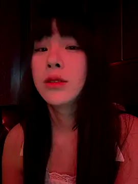 Snapshot of ananmissy chatting on 10/31/25, 04:08 ananmissy online show from 10/31/25, 04:08