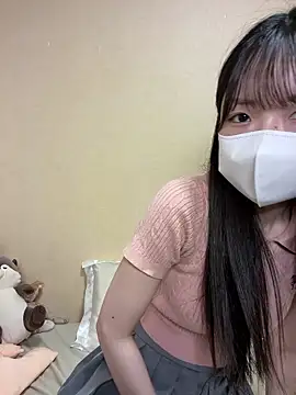 Snapshot of risa909 chatting on 06/04/26, 08:59 risa909 online show from 06/04/26, 08:59