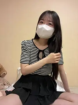 Snapshot of risa909 chatting on 06/25/26, 09:30 risa909 online show from 06/25/26, 09:30