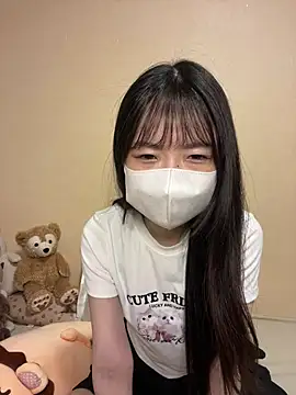 Snapshot of risa909 chatting on 07/28/26, 09:14 risa909 online show from 07/28/26, 09:14