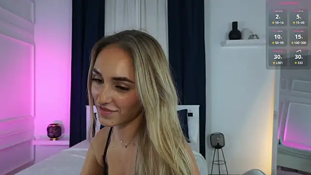 LenaaStar online show from 12/18/25, 04:13