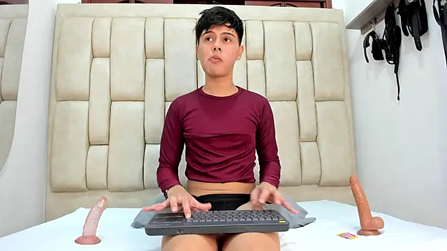 Felipe Cold online show from 10/05/25, 02:21