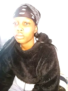 ExoticCandyx online show from 05/06/26, 03:06