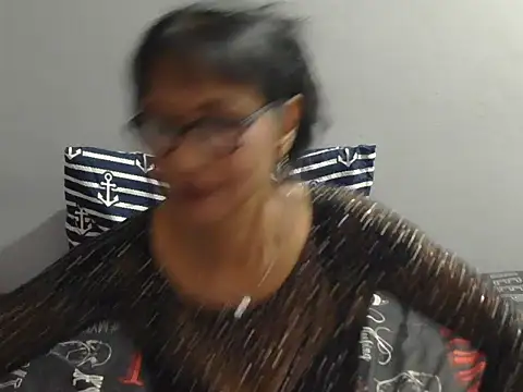 Snapshot of indian_sherryxo chatting on 10/16/25, 07:48 indian sherryxo online show from 10/16/25, 07:48