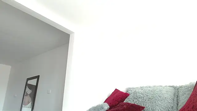 caroline spanky online show from 12/21/25, 12:23