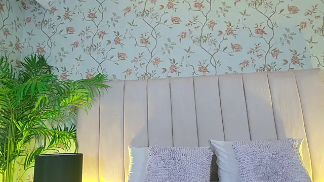 elsa gb online show from 04/08/26, 03:28