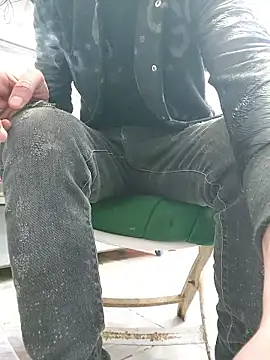 Snapshot of Mahdidido45 chatting on 01/08/26, 09:39 Mahdidido45 online show from 01/08/26, 09:39