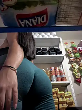 AlanaRouss online show from 10/16/25, 06:53