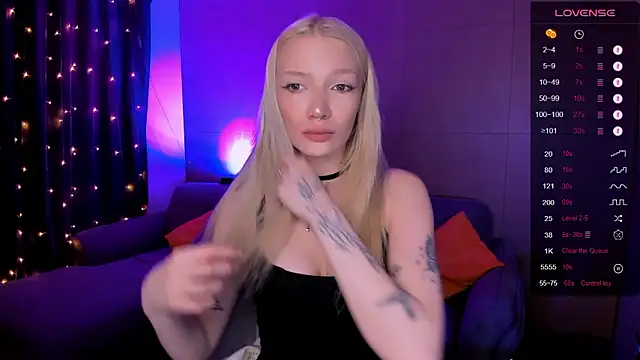 Snapshot of AnyaTaylor_ chatting on 02/04/26, 02:06 AnyaTaylor online show from 02/04/26, 02:06