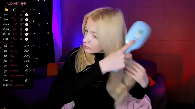 Snapshot of AnyaTaylor_ chatting on 02/27/26, 02:33 AnyaTaylor online show from 02/27/26, 02:33