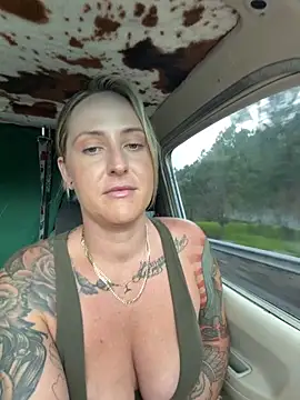 OdetteDelane online show from 11/27/25, 06:48