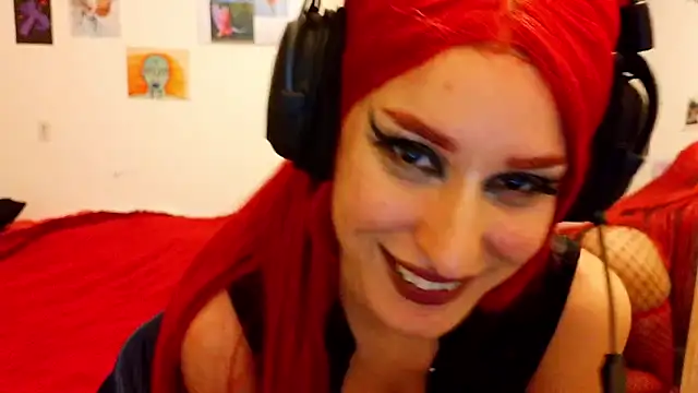 kendrafarq online show from 05/28/26, 05:16