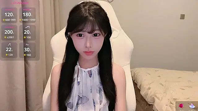 Snapshot of BeB-88 chatting on 07/05/26, 02:13 BeB-88 online show from 07/05/26, 02:13