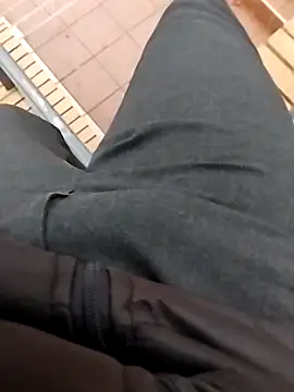 Snapshot of shebeshid chatting on 02/13/26, 04:03 shebeshid online show from 02/13/26, 04:03