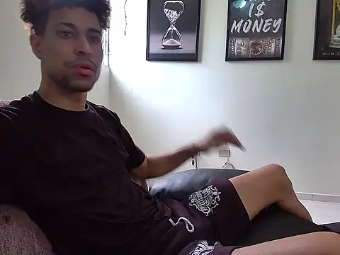 Dollarhot30 online show from 03/05/26, 12:56