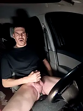 twitshe online show from 11/16/25, 09:31