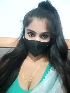 Snapshot of Hot-Soniya733 chatting on 09/26/25, 05:17 Hot-Soniya733 online show from 09/26/25, 05:17