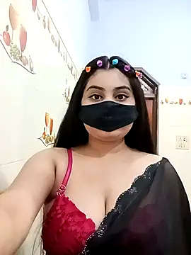 Hot-Soniya733 online show from 04/02/26, 06:27