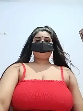 Snapshot of Hot-Soniya733 chatting on 06/17/26, 06:09 Hot-Soniya733 online show from 06/17/26, 06:09