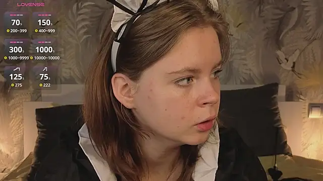 Snapshot of JulietteRain chatting on 10/07/25, 04:48 JulietteRain online show from 10/07/25, 04:48