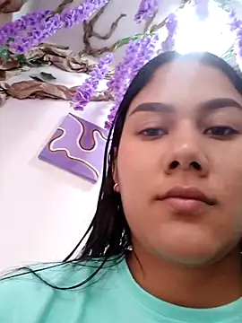 burbuja02 online show from 10/30/25, 02:18