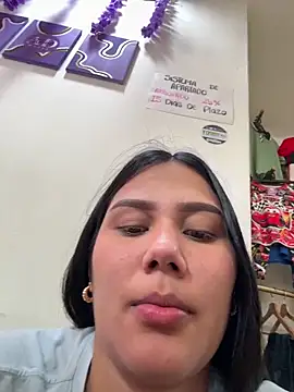 burbuja02 online show from 04/12/26, 02:22